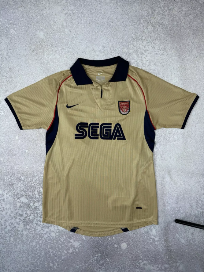 Vintage Arsenal 1999/2000 Home Shirt
